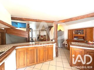  Maison à vendre 8 pièces 210 m²
