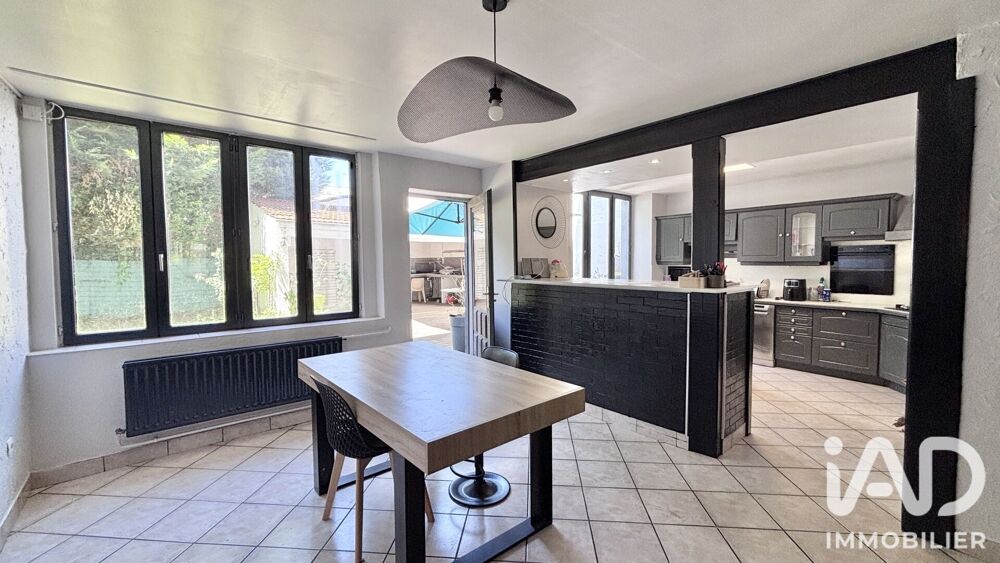 Vente Immeuble Vente Immeuble 219 m&sup2; Saint-Étienne