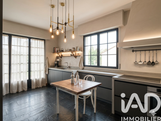  Maison � vendre 10 pi�ces 180 m�