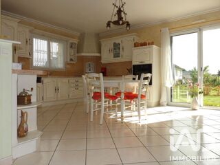  Maison à vendre 8 pièces 179 m²