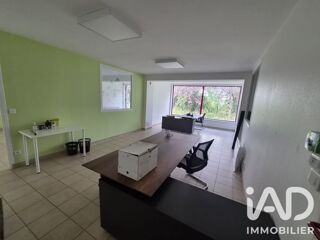  Immeuble à vendre 3340 m²