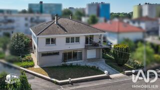 Maison à vendre 8 pièces 189 m²