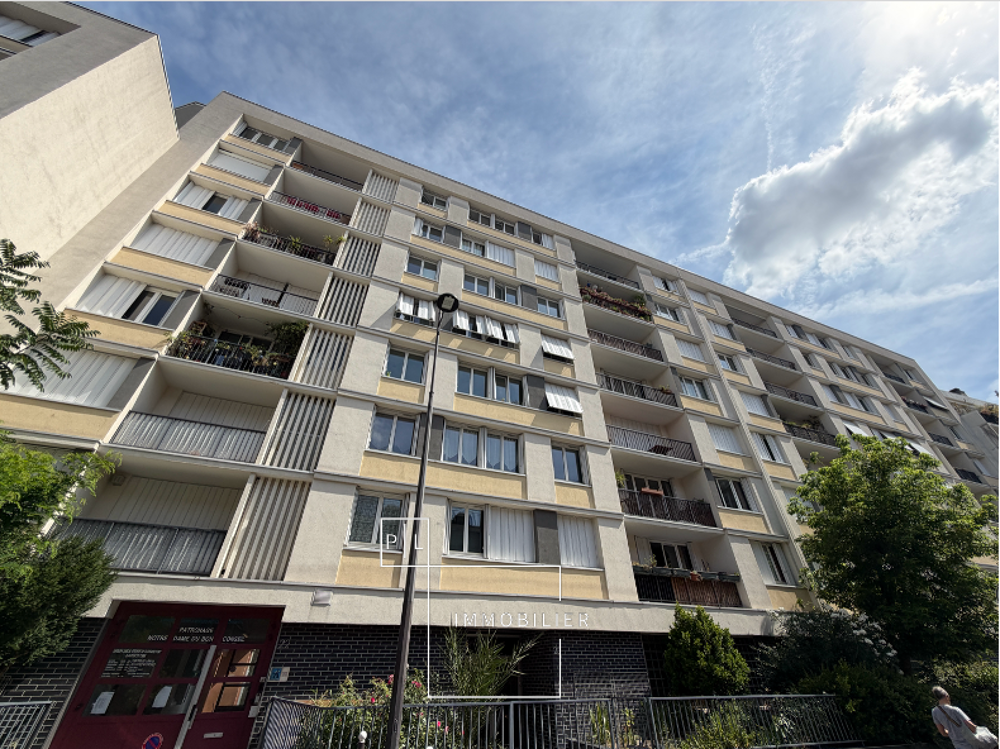 Vente Appartement Appartement - 90m² - 20 rue des Amiraux Paris 18ème Paris 18