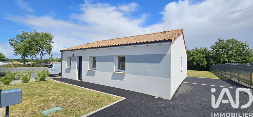 Maison 5 pièces 85 m² · à Essarts-en-Bocage · 85 m² · 239 000 €