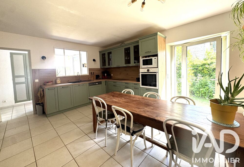 vente Maison - 12 pièce(s) - 300 m² Breuil-Bois-Robert (78930)