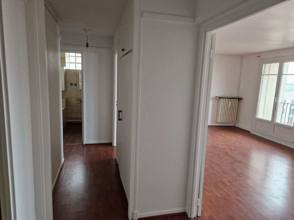 Vente Appartement Appartement 2 pièces avec balcon en centre-ville Rosny sous bois