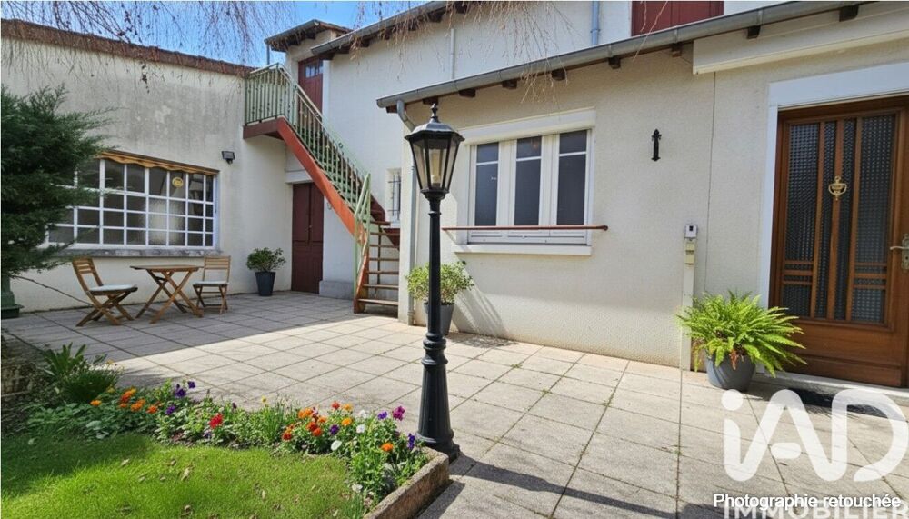 Vente Maison Vente Maison de ville 5 pièces Saint-amand-montrond