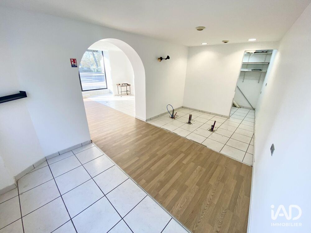 Vente / Local Commercial - 45 m� Tours (37100)