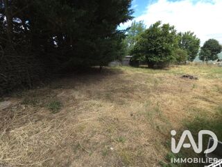  Terrain à vendre 737 m²