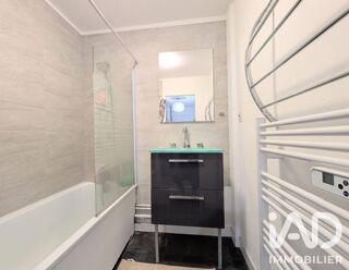  Appartement à louer 2 pièces 54 m²