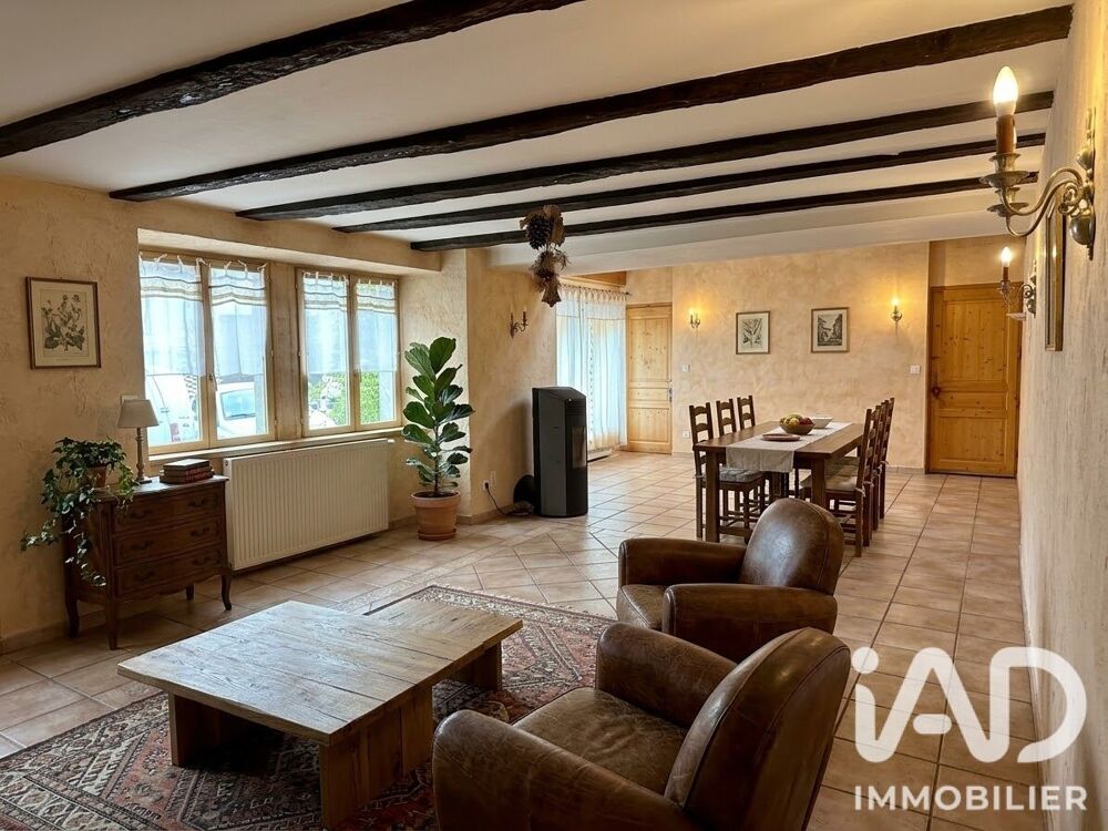 Vente Maison Vente Maison de ville 7 pièces Ornans