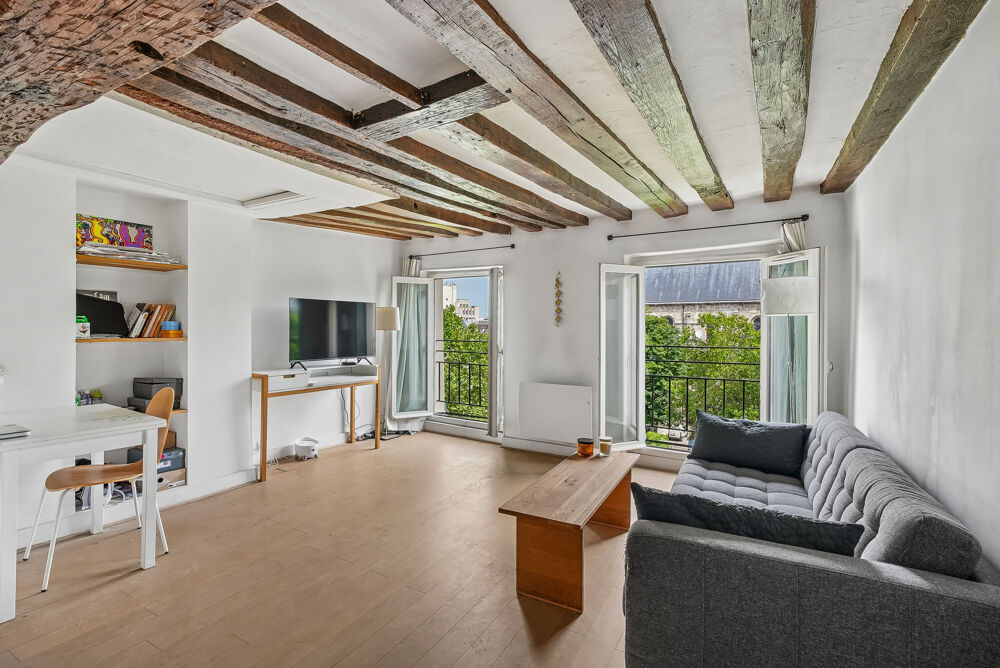 Vente Appartement PARIS 6 - 2 PIECES 42 M2- VUE EGLISE SAINT GERMAIN DES PRES Paris 6