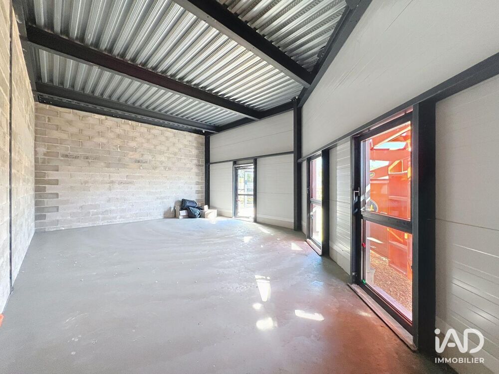   Location Bureaux 26 m&sup2; Saint-pierre-du-perray