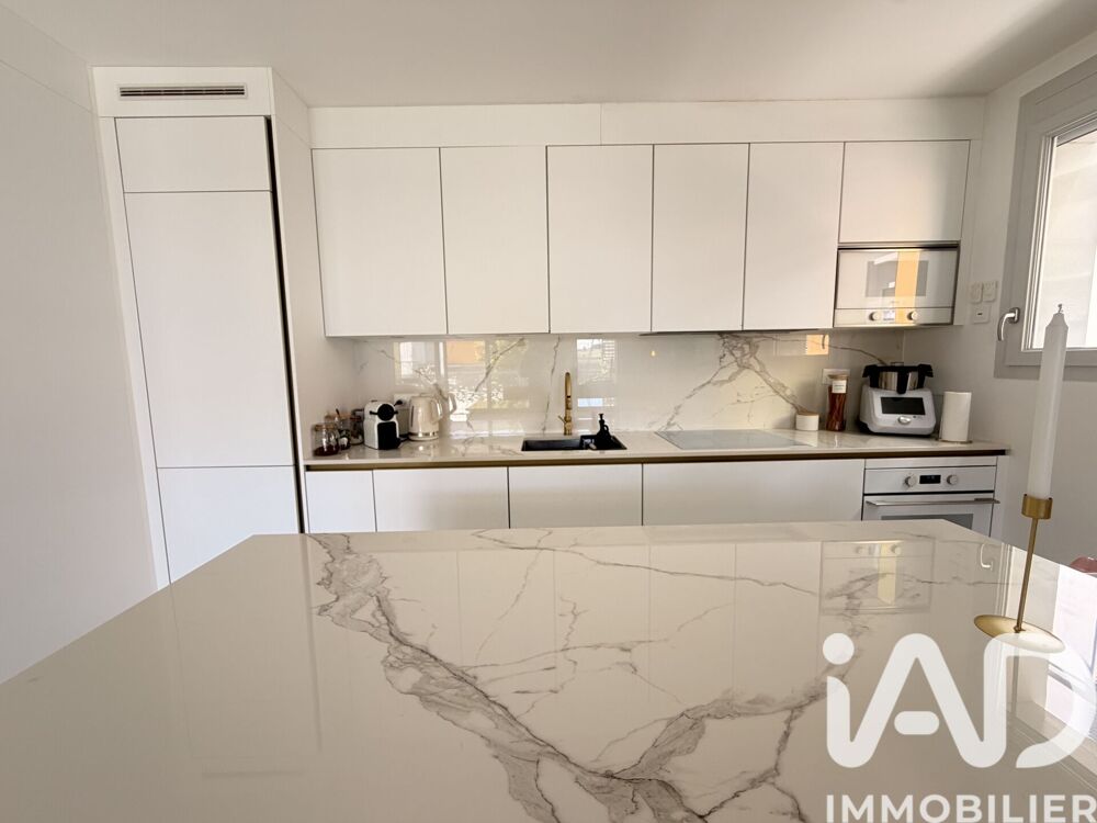 vente Appartement - 4 pièce(s) - 82 m² Saint-Genis-Pouilly (01630)