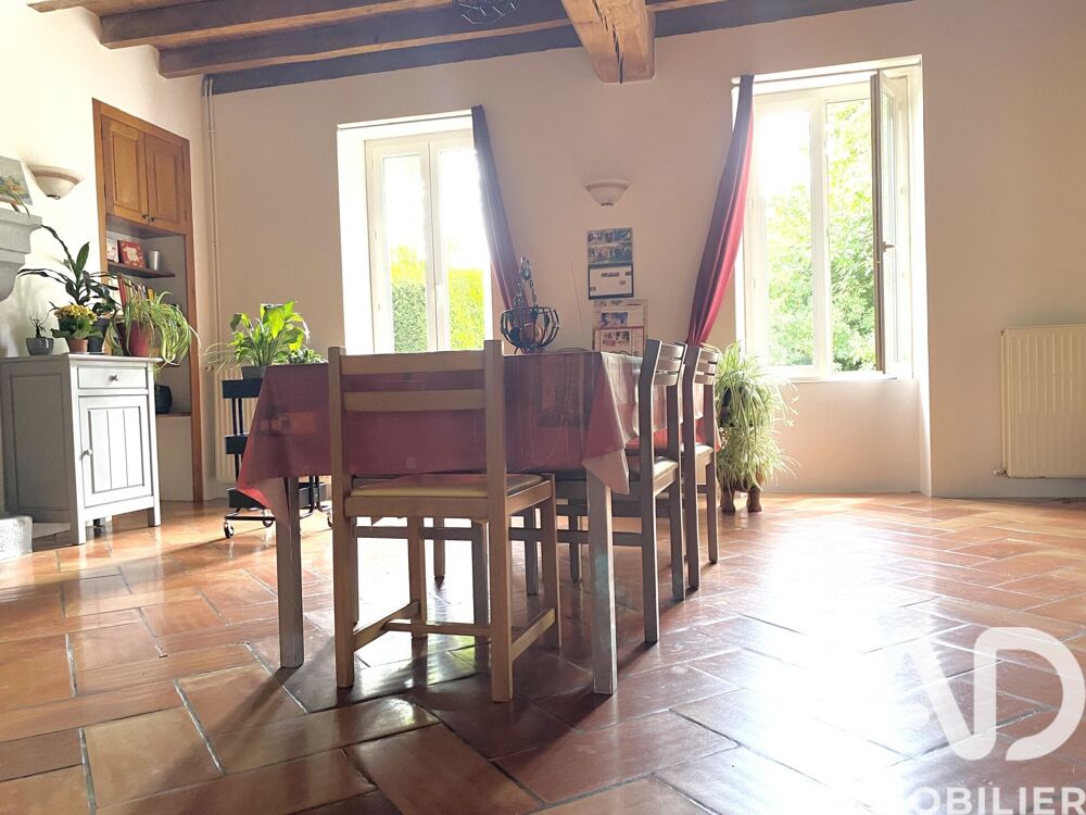 vente Maison - 5 pièce(s) - 156 m² Combrand (79140)