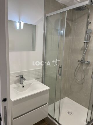  Appartement à louer 2 pièces 44 m²