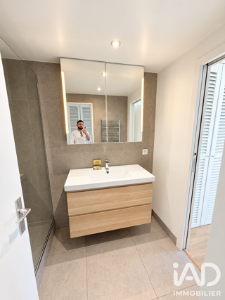  Appartement à louer 2 pièces 61 m²