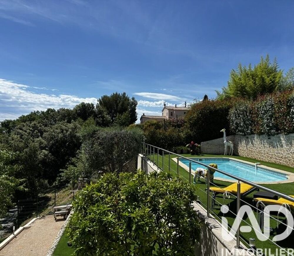 à vendre  Maison Cagnes-sur-Mer (06800)