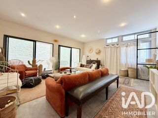  Maison à vendre 11 pièces 327 m²