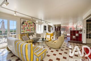  Maison à vendre 15 + pièces 585 m²