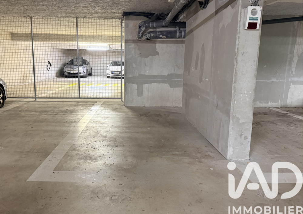 Vente Parking/Garage Vente Parking 12 m&sup2; Guyancourt