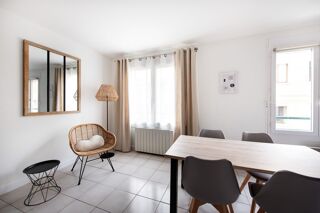  Appartement à louer 2 pièces 47 m²