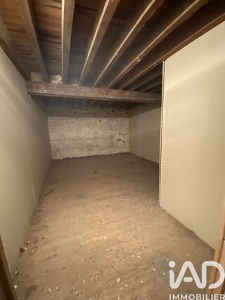  Maison à vendre 15 + pièces 900 m²