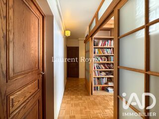  Appartement à louer 5 pièces 109 m²