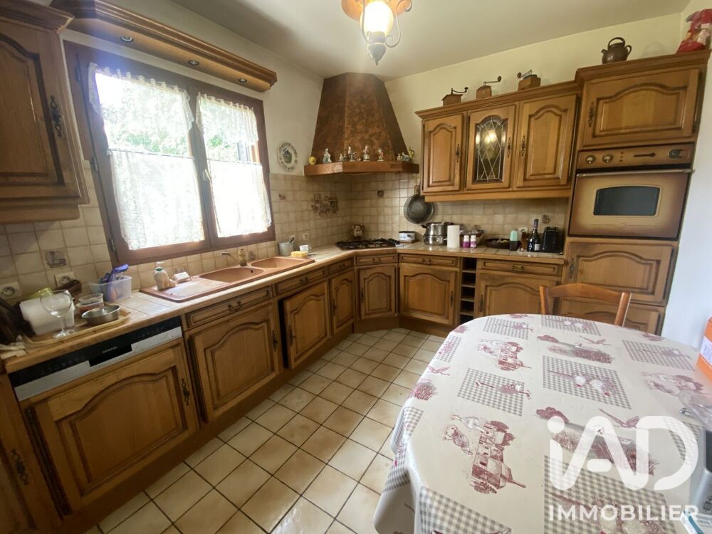 Vente Maison Vente Maison traditionnelle 7 pièces Villeparisis