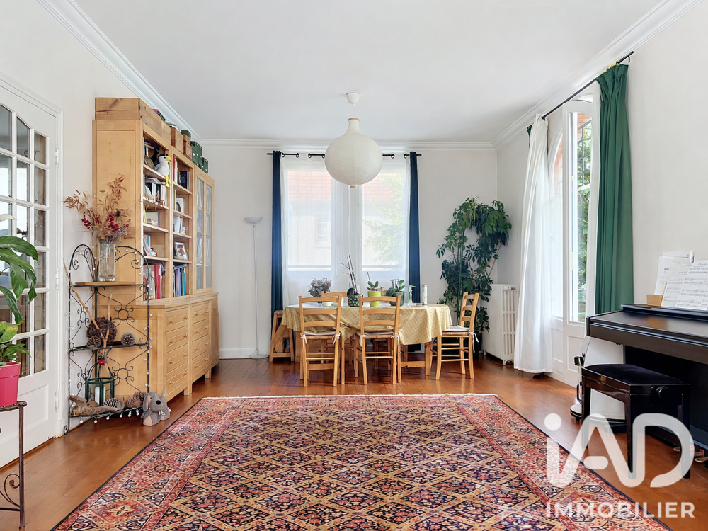 à vendre  Maison Le Mesnil-le-Roi (78600)