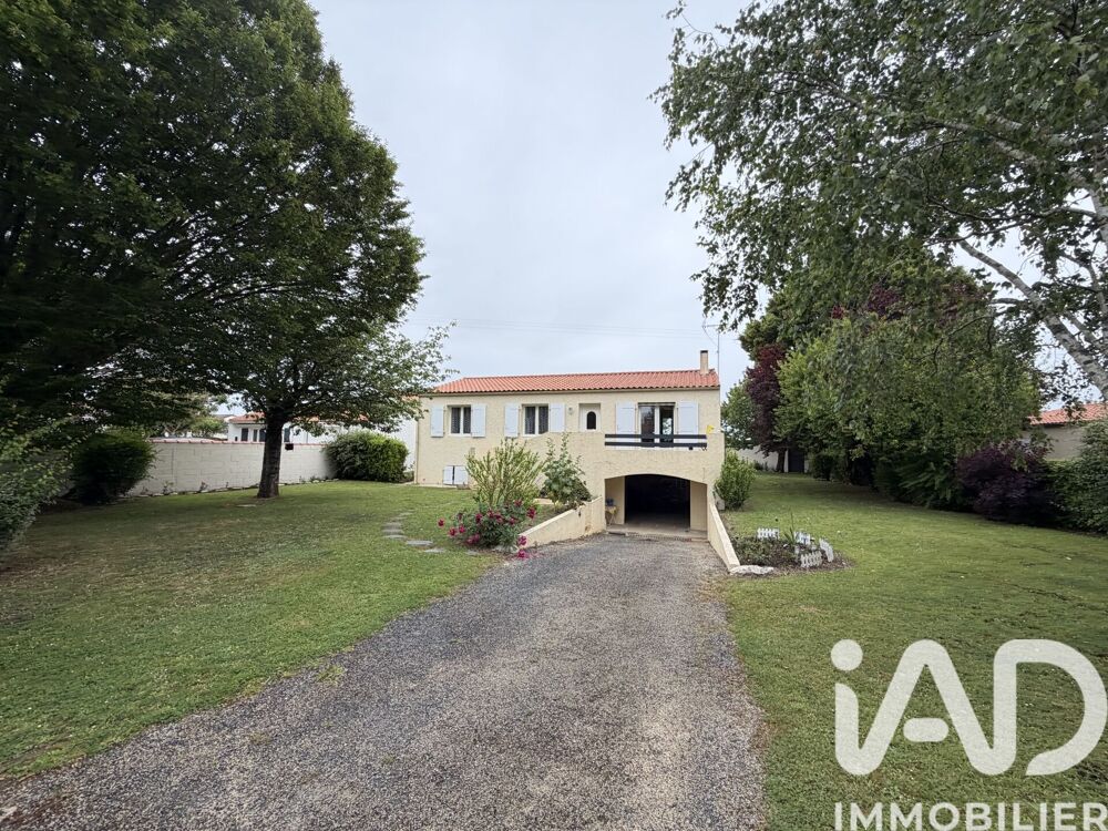 Maison 6 pièces 106 m² · à La Jarrie · 106 m² · 360 000 €