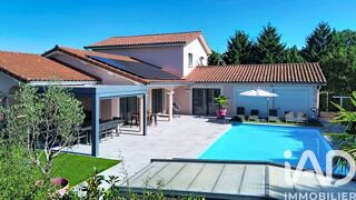  Maison à vendre 8 pièces 236 m²