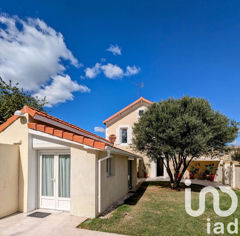 Vente Maison Vente Maison de ville 6 pièces Saint-seurin-sur-l'isle