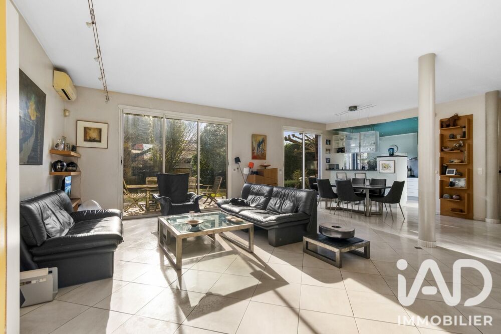 Vente Maison Vente Maison d'architecte 6 pièces Chatou