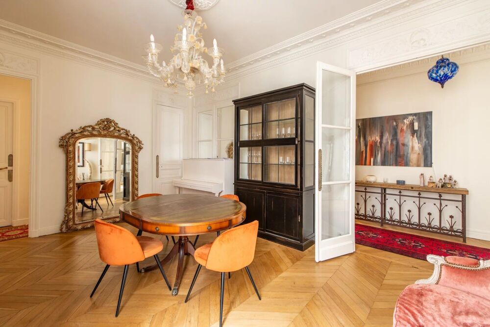 Location Appartement Exceptionnel 4 Pièces de 141 m² – Paris 17ème (Ternes) Paris 17