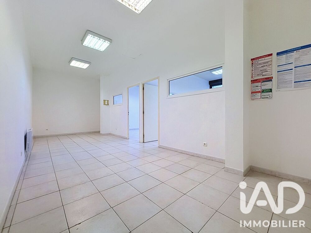   Vente Boutique/Local commercial 110 m&sup2; Salon-de-provence