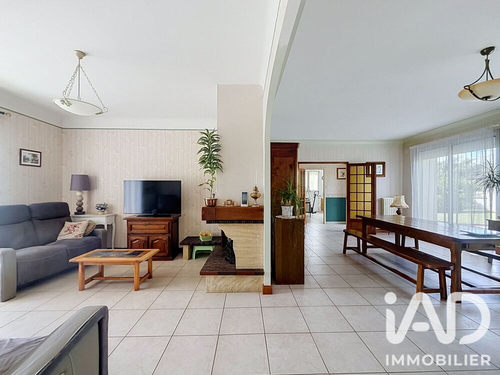 Vente Maison Vente Maison/villa 7 pièces Vouillé