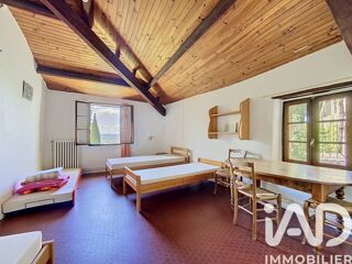  Immeuble à vendre 275 m²