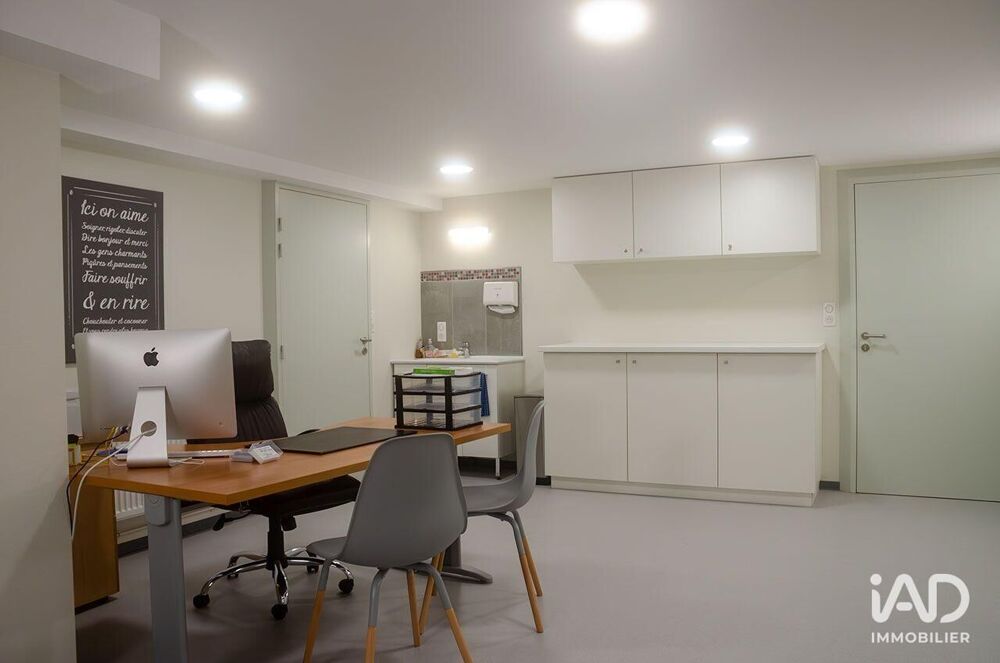   Location Local d'activités 50 m&sup2; 