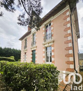  Maison à vendre 11 pièces 265 m²