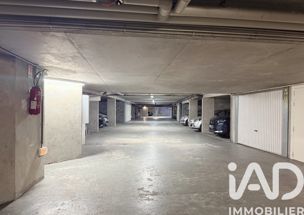 Vente Parking/Garage Vente Parking 12 m&sup2; Paris 19