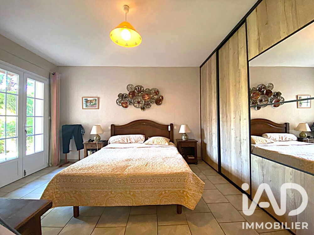 à vendre  Maison L'Isle-sur-la-Sorgue (84800)