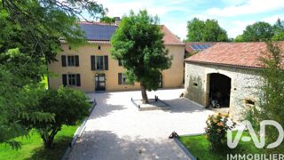  Maison à vendre 9 pièces 339 m²