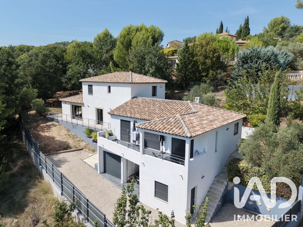 Vente Maison Vente Maison/villa 7 pièces La destrousse