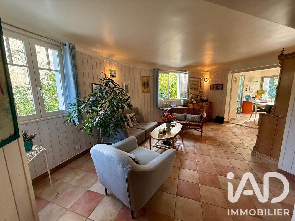 Vente Maison Vente Maison/villa 7 pièces Gouvernes