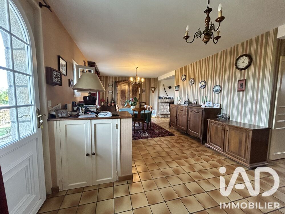 Vente Maison Vente Maison traditionnelle 6 pièces Pleudihen-sur-rance