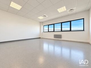  Location Bureaux 157 m&sup2; Fèves
