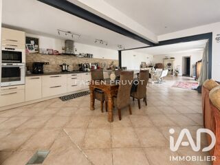  Maison à vendre 7 pièces 211 m²