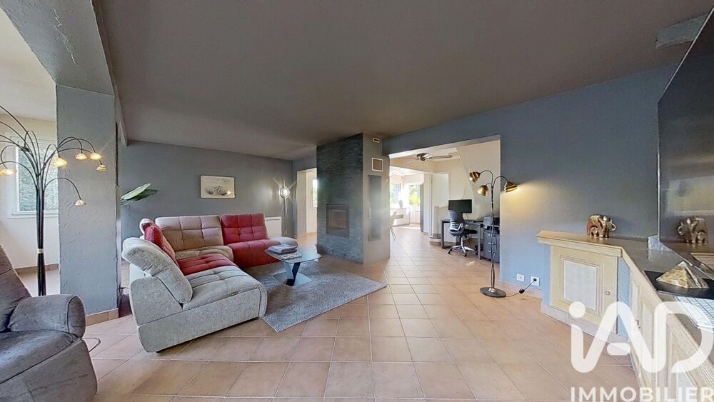 à vendre  Maison Roquebrune-sur-Argens (83520)