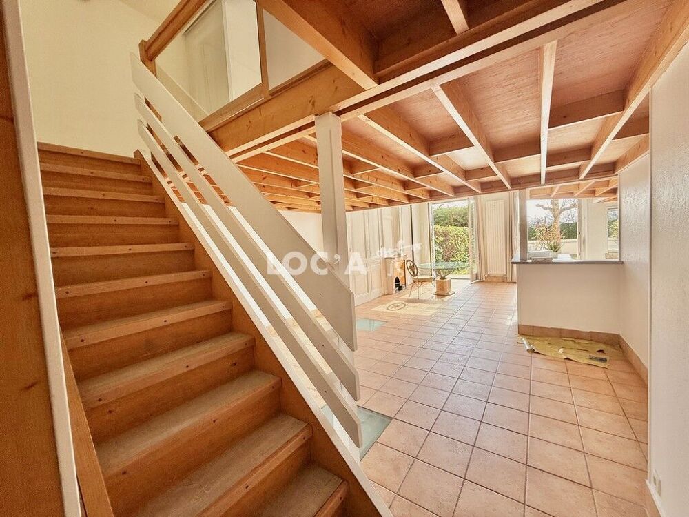 1680€ CC - A SAISIR DE SUITE EN FACE DE LA DOUA à CALUIR....